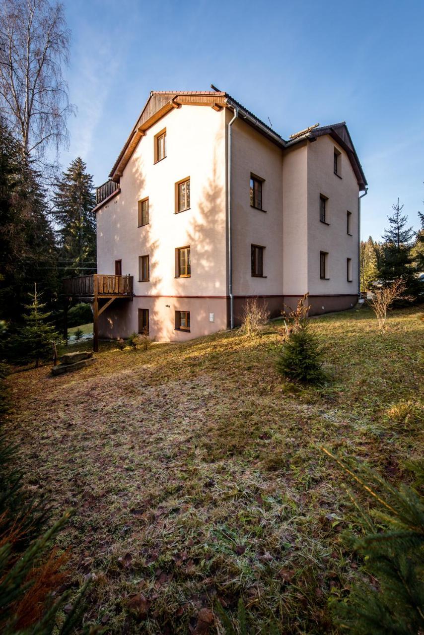 Apartmány Domino Železná Ruda Exteriér fotografie